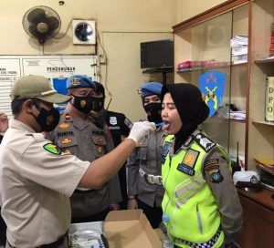 Bersih-bersih Narkoba, Polres Tanjungpinang Cek Urine Personel