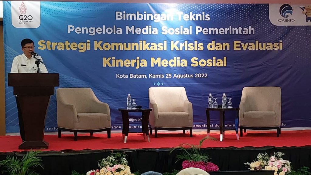 Kadis Kominfo Kepri Hadiri Pembukaan Bimtek Pengelolaan Media Sosial