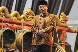 Sambut HUT Kemerdekaan RI 2022, Unihaz bersama Pemprov Bengkulu Gelar Wayang Kulit Semalam Suntuk