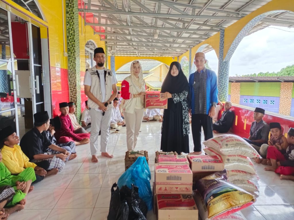 HUT Ke-15 Partai Gerindra Lakukan Serangkaian Kegiatan, Salah Satunya Sambangi Pondok Pesantren Al Ghazi