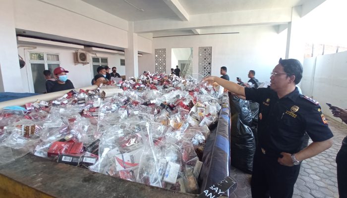 Bea Cukai Lhokseumawe Musnahkan Rokok Ilegal Senilai Rp1,2 miliar